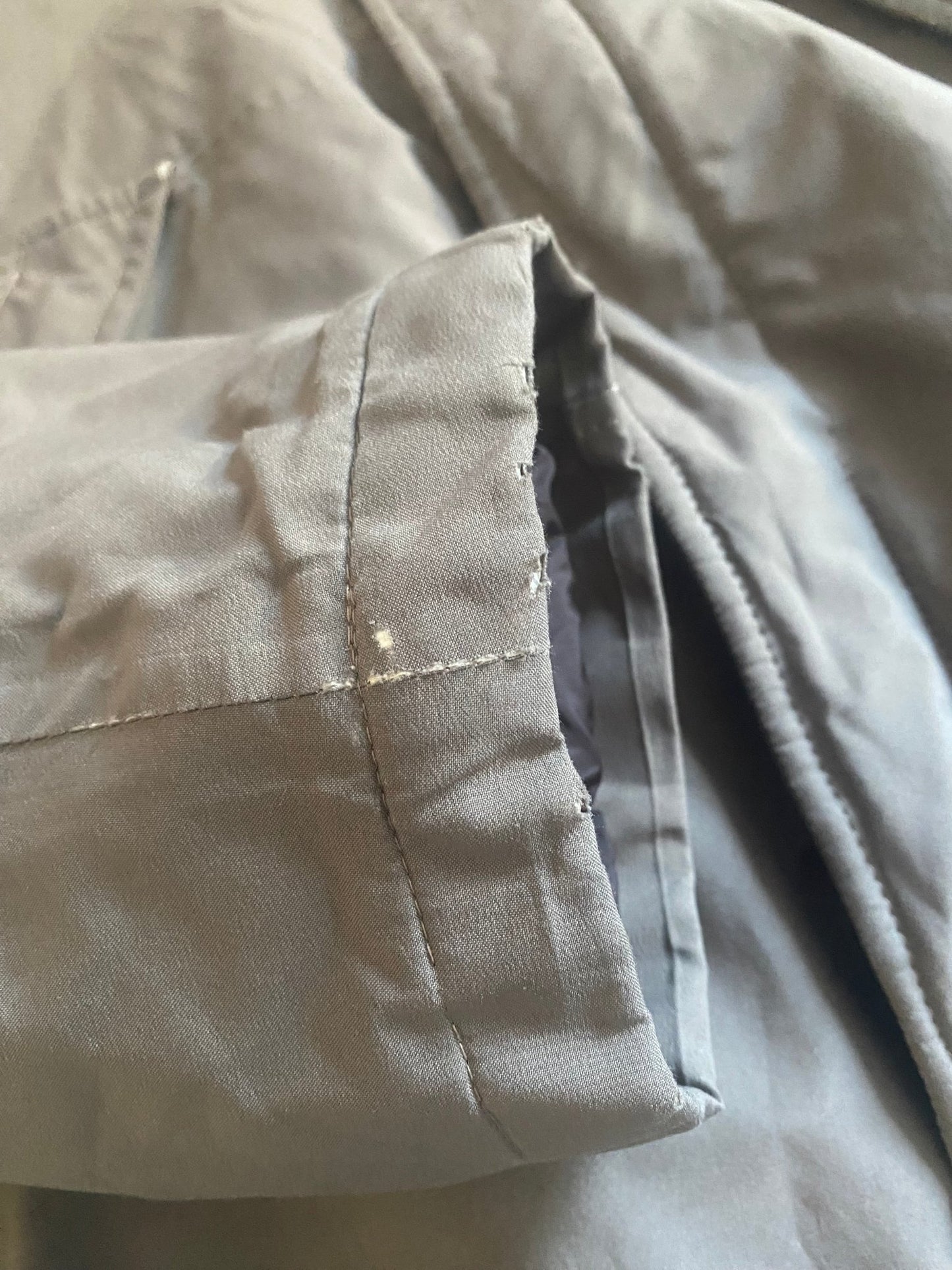 Vintage Prada Grey Parka - anbracaminte