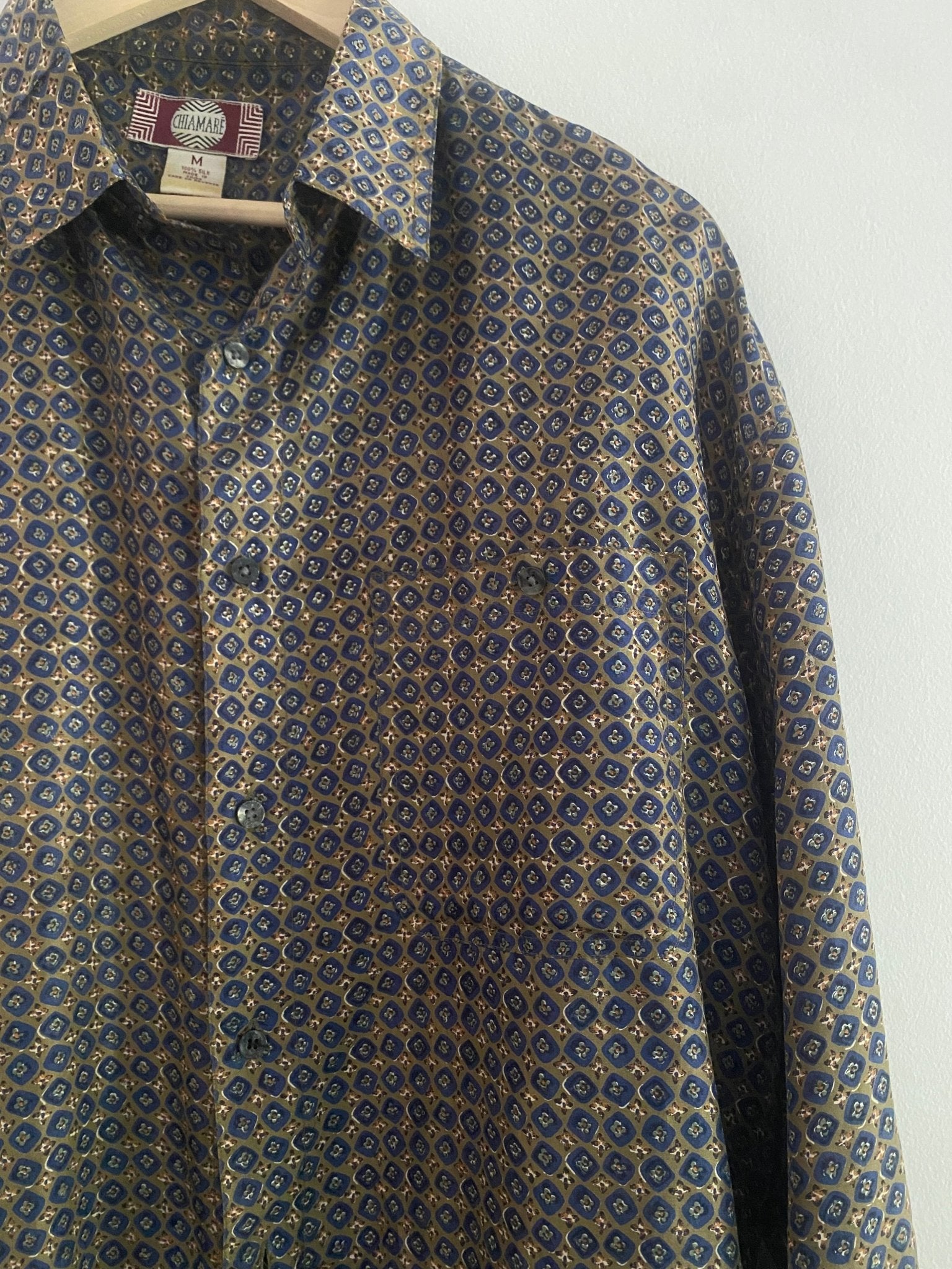 👔 Vintage Printed Silk Shirt – 100% Silk - anbracaminte
