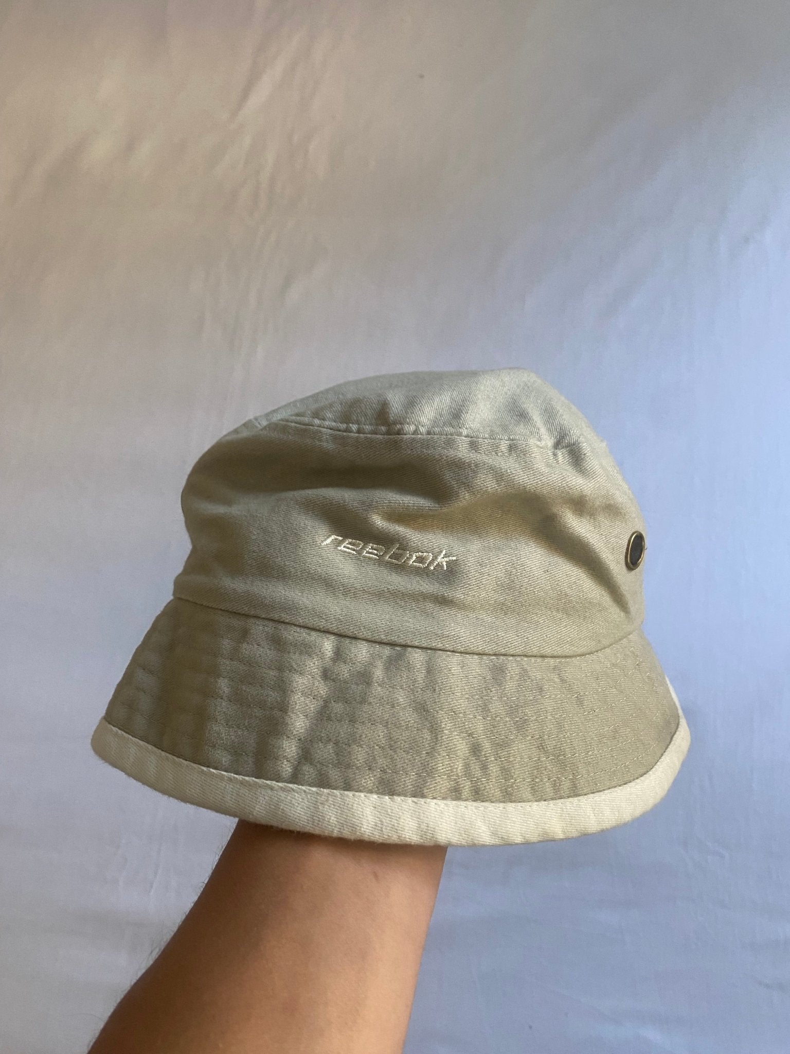 Vintage Reebok Bucket Hat - anbracaminte