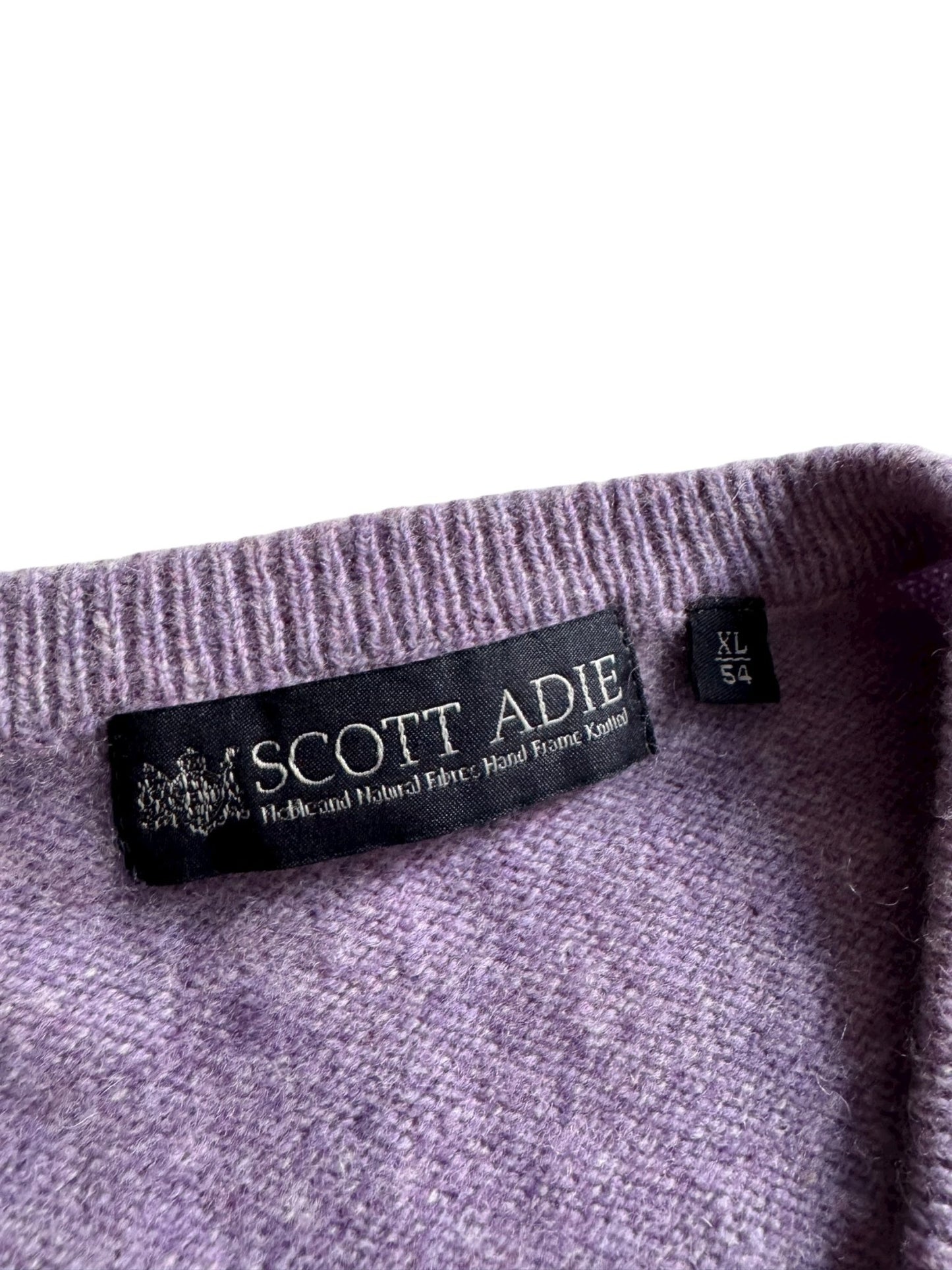 🪁 Vintage V - Neck Light Purple Wool Jumper – Men’s XL - anbracaminte