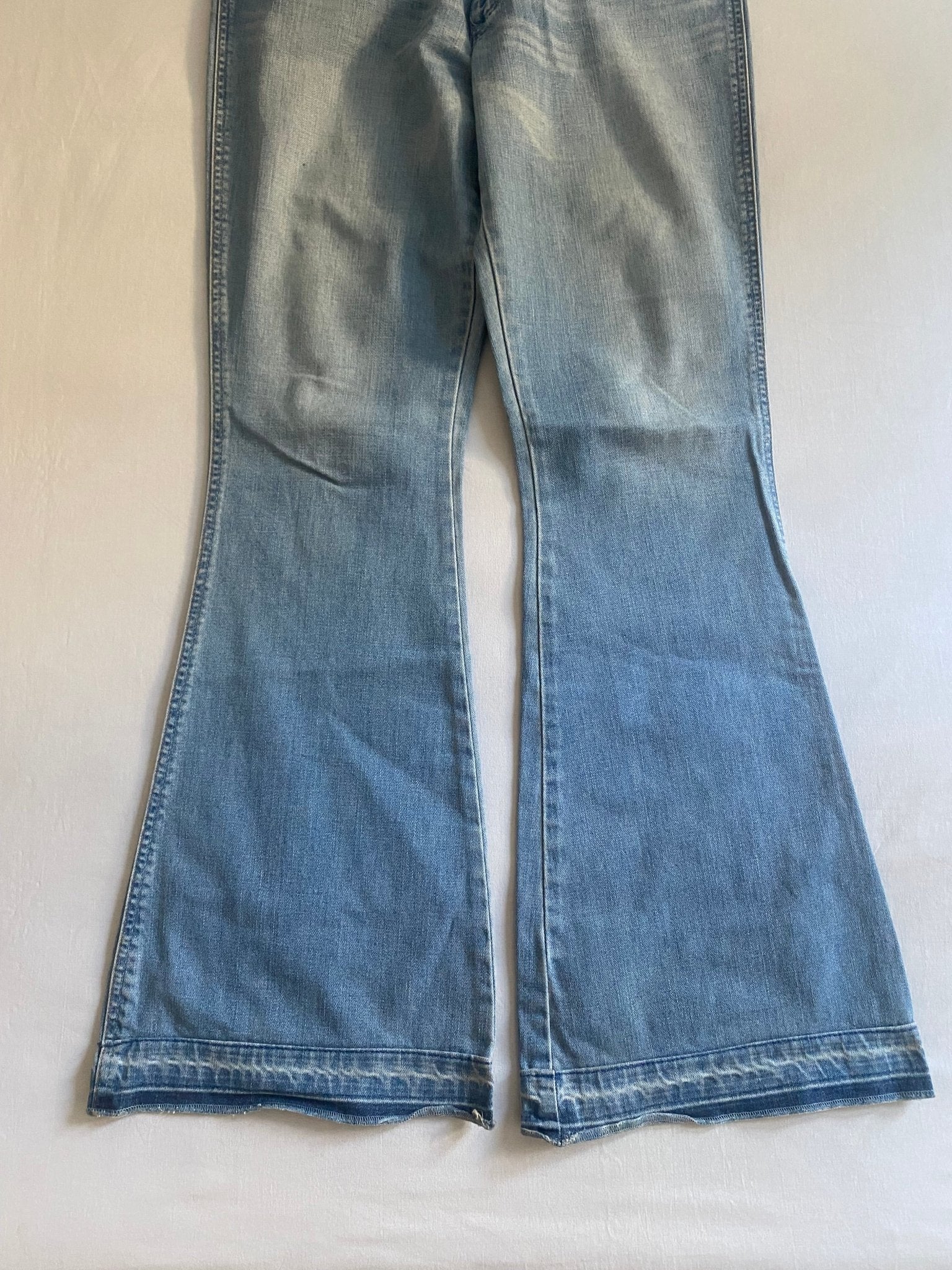 Vintage Wrangler Bell Bottoms Flared Jeans - anbracaminte