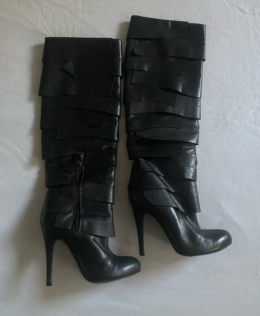 Vintage Y2K Galliano by John Galliano Black Leather Structured Boots - anbracaminte