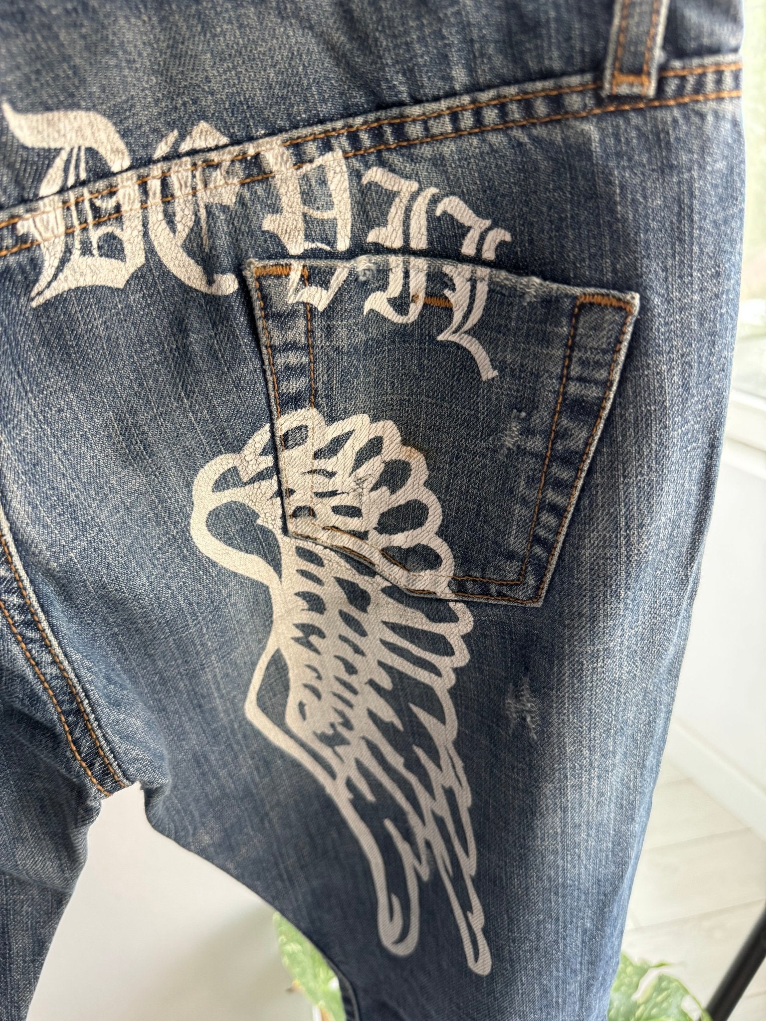 👖 Y2K Angel Devil Printed Jeans – W31 – Made in Italy - anbracaminte