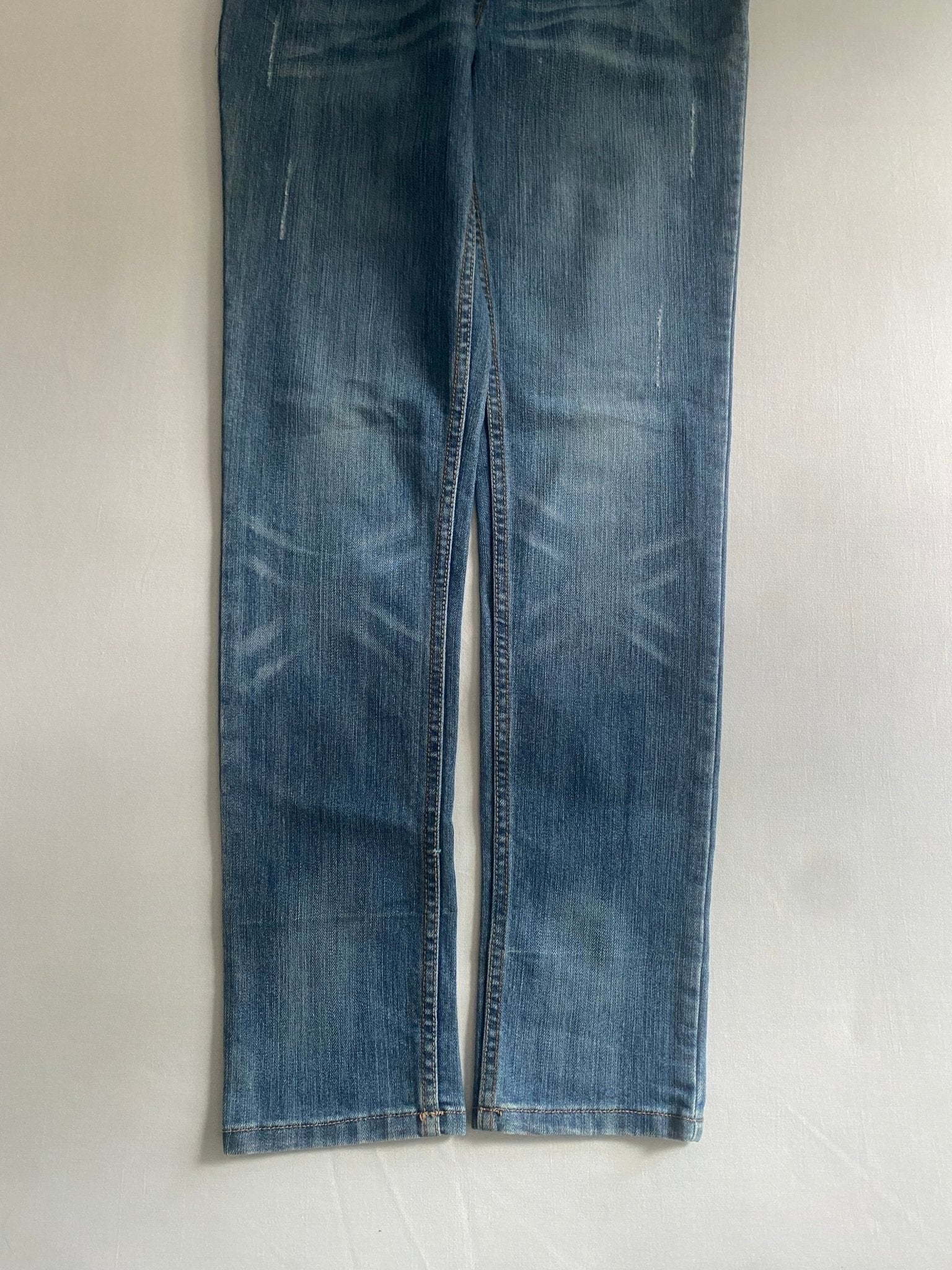 Y2K Baby Phat Jeans – Size 16 Teens (Women's XS) – Denim with Studded Back Pockets - anbracaminte