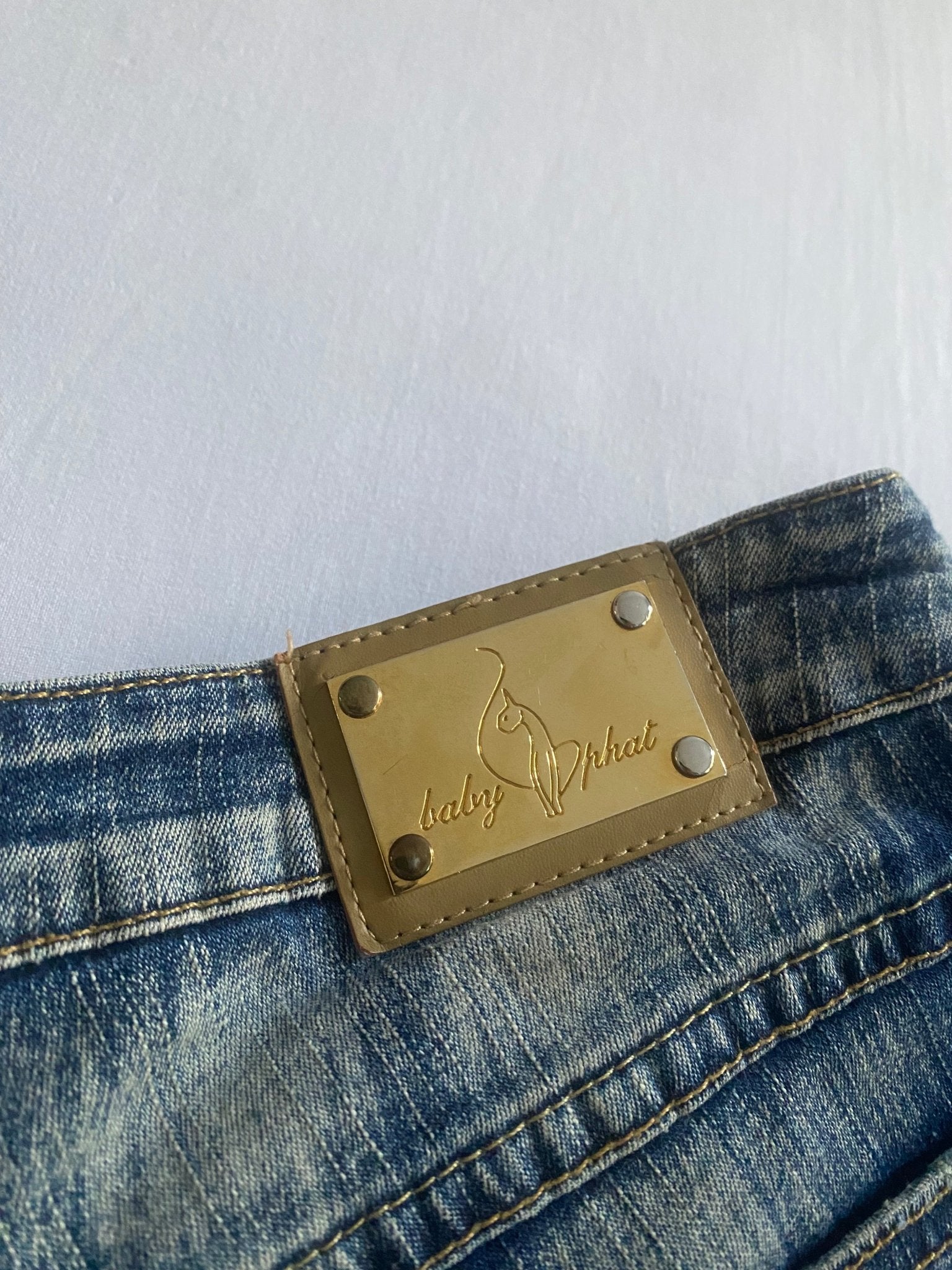 Y2K Baby Phat Women’s Jeans – US 5 – Stretchy Denim - anbracaminte