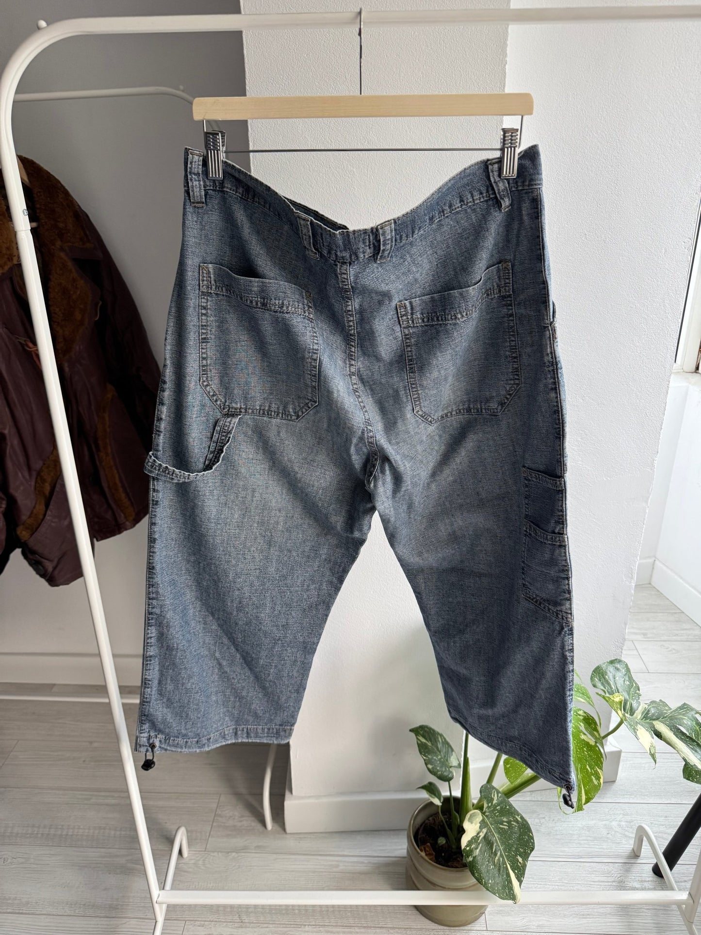 👖 Y2K Baggy Carpenter Jorts – Approx. W34 - anbracaminte