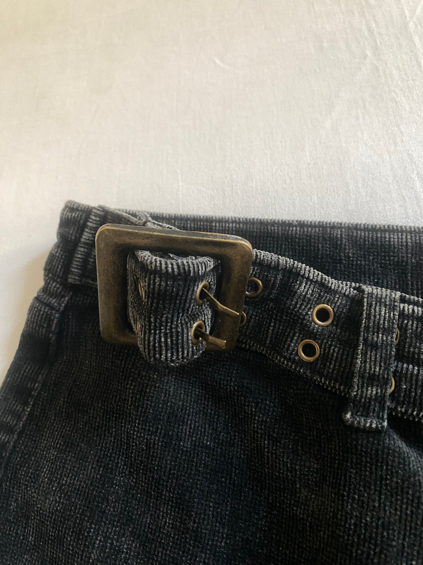 Y2K Black Corduroy Flared Trousers - anbracaminte