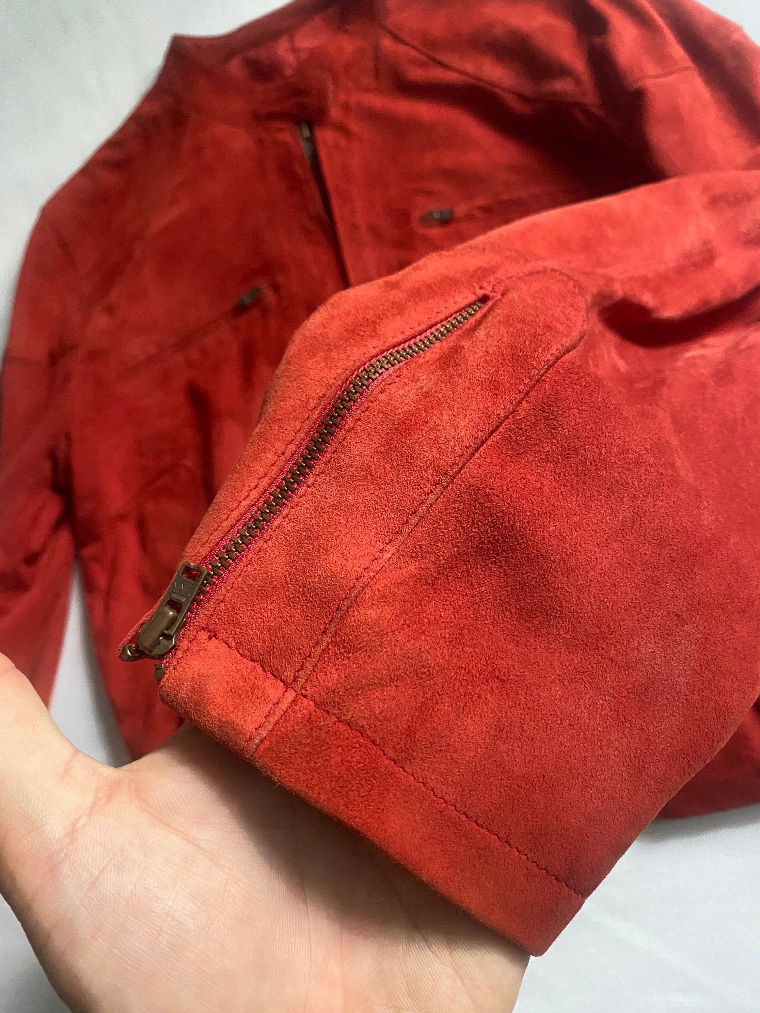 🍒 Y2K Cherry Red Suede Jacket – IT 42 / EU 38 (Women’s M) - anbracaminte