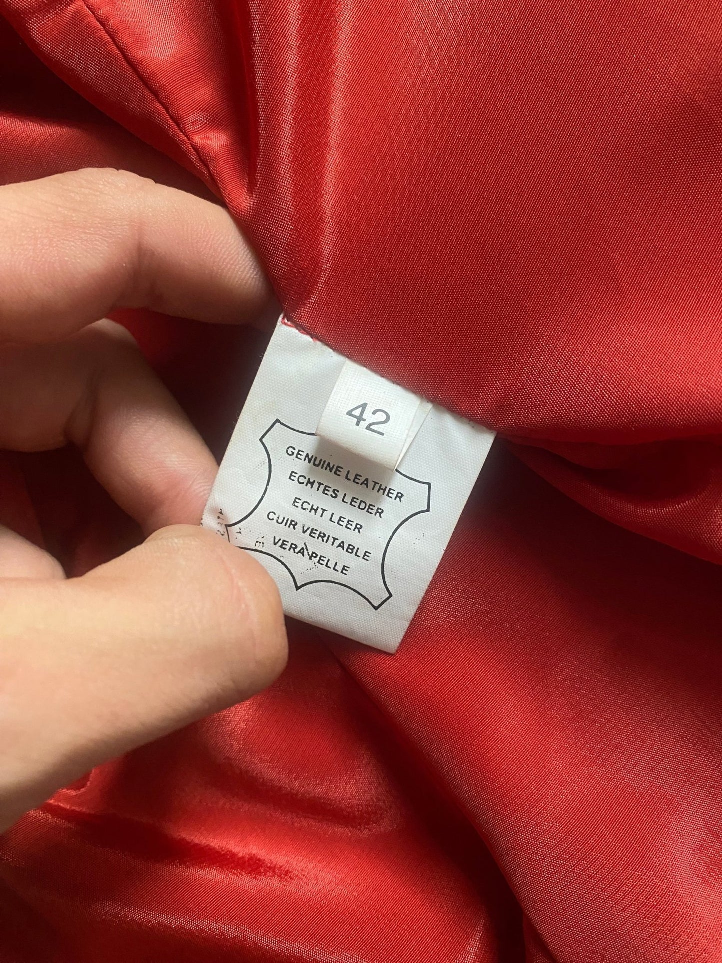 🍒 Y2K Cherry Red Suede Jacket – IT 42 / EU 38 (Women’s M) - anbracaminte