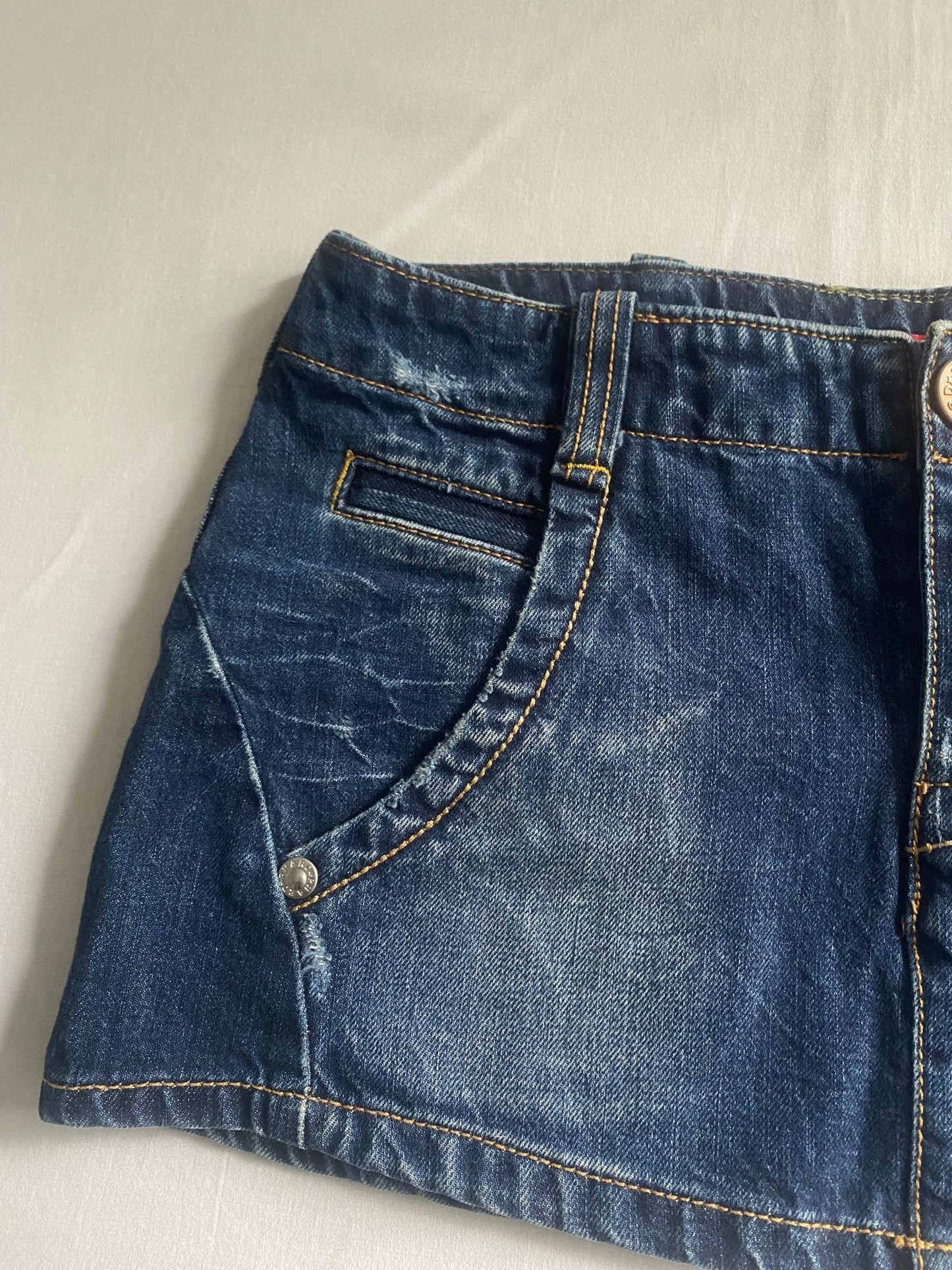 Y2K Denim Mini Skirt - anbracaminte