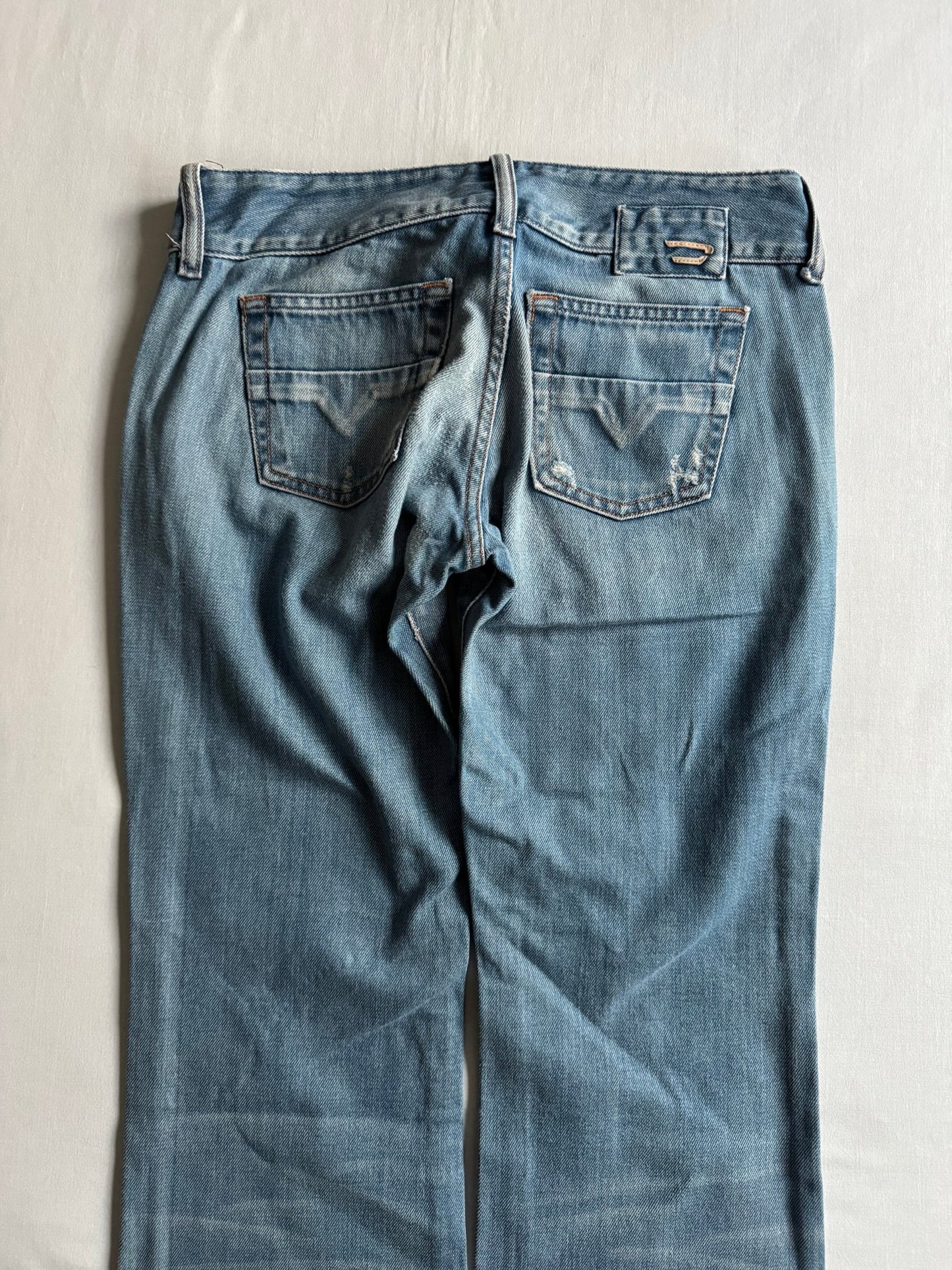 👖 Y2K Diesel Cherone Jeans / Light Wash, Low Rise, Bootcut (US 28) - anbracaminte