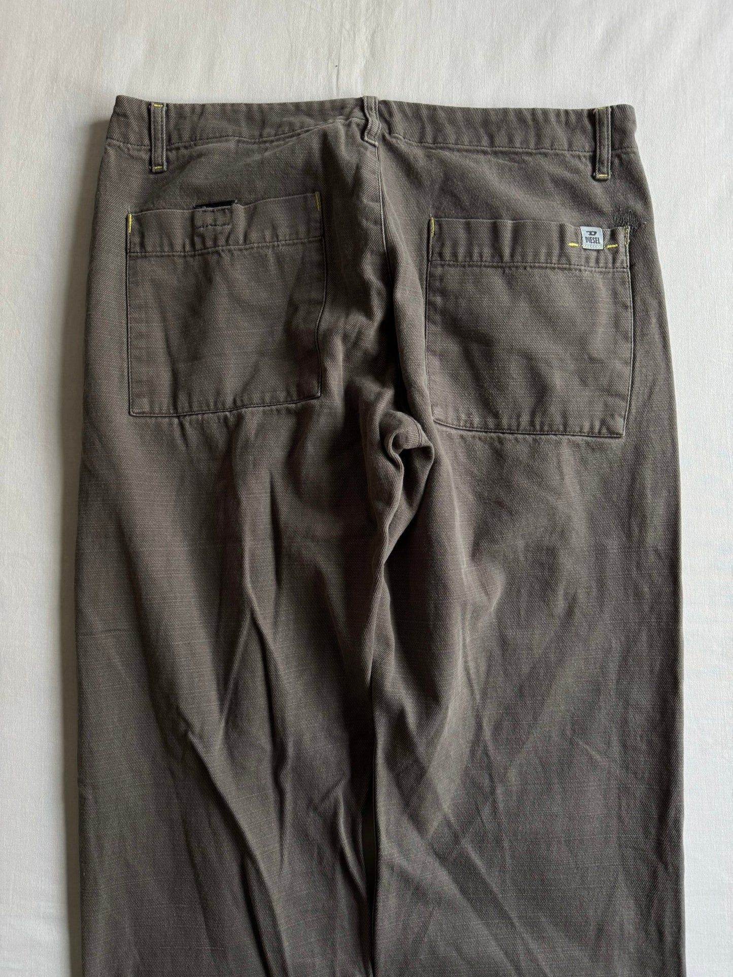 🪖 Y2K Diesel Military Green Field Trousers – Size US 34 - anbracaminte