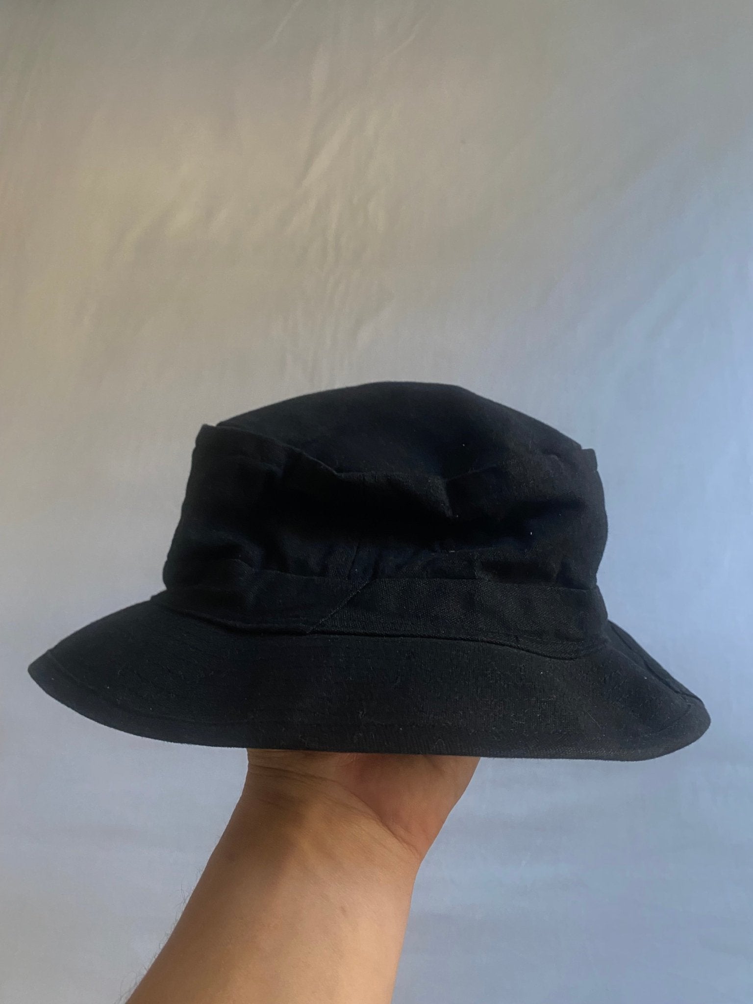 Y2K Embroidered Flames Bucket Hat - anbracaminte
