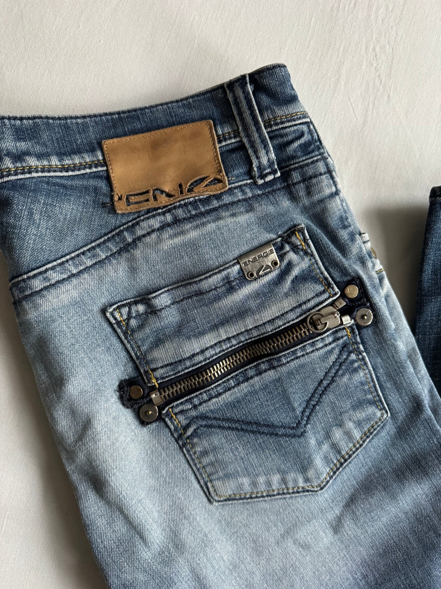 👖 Y2K Energie Emerson Jeans / Light Wash (W34 x L36) - anbracaminte