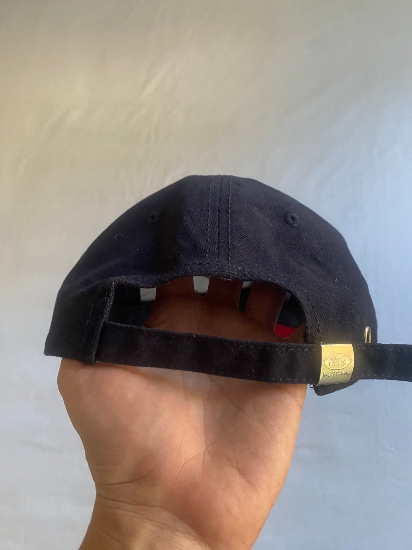 Y2K Ford Mustang Cap - anbracaminte