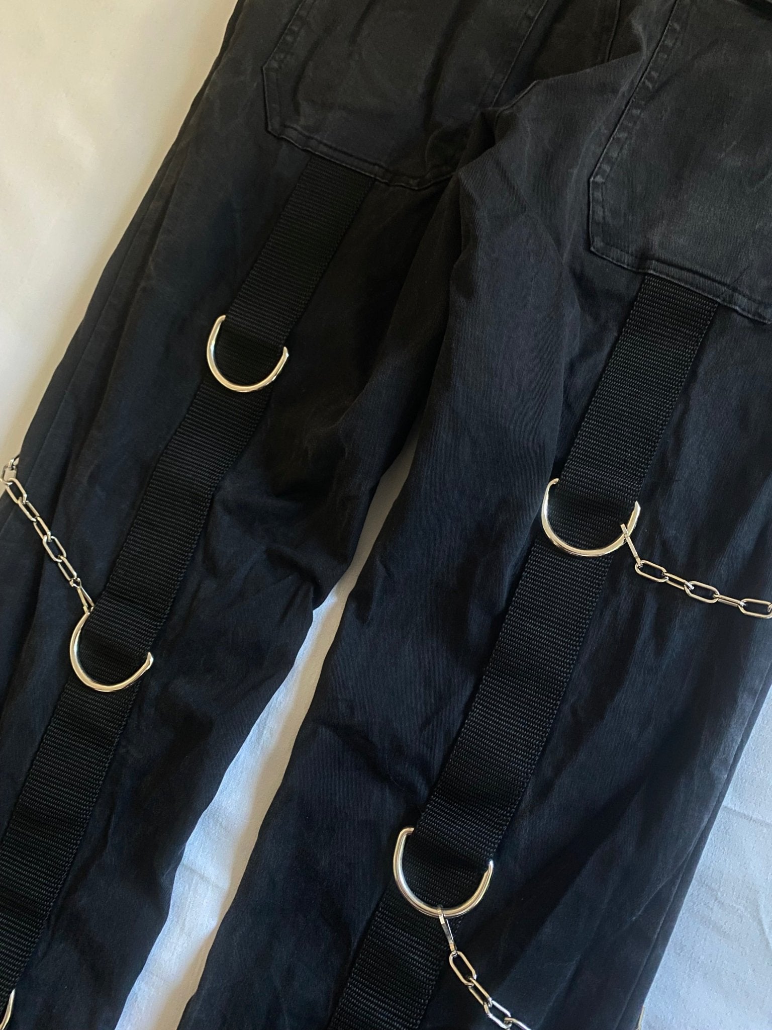 Y2K Goth Rave Pants - anbracaminte