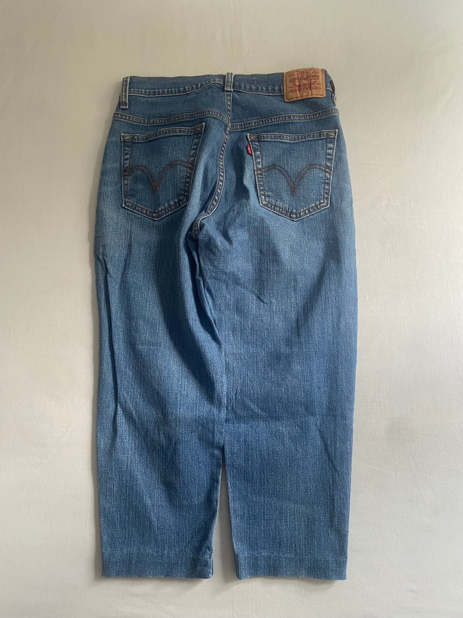 Y2K Levi's Slim Capri Jeans - anbracaminte