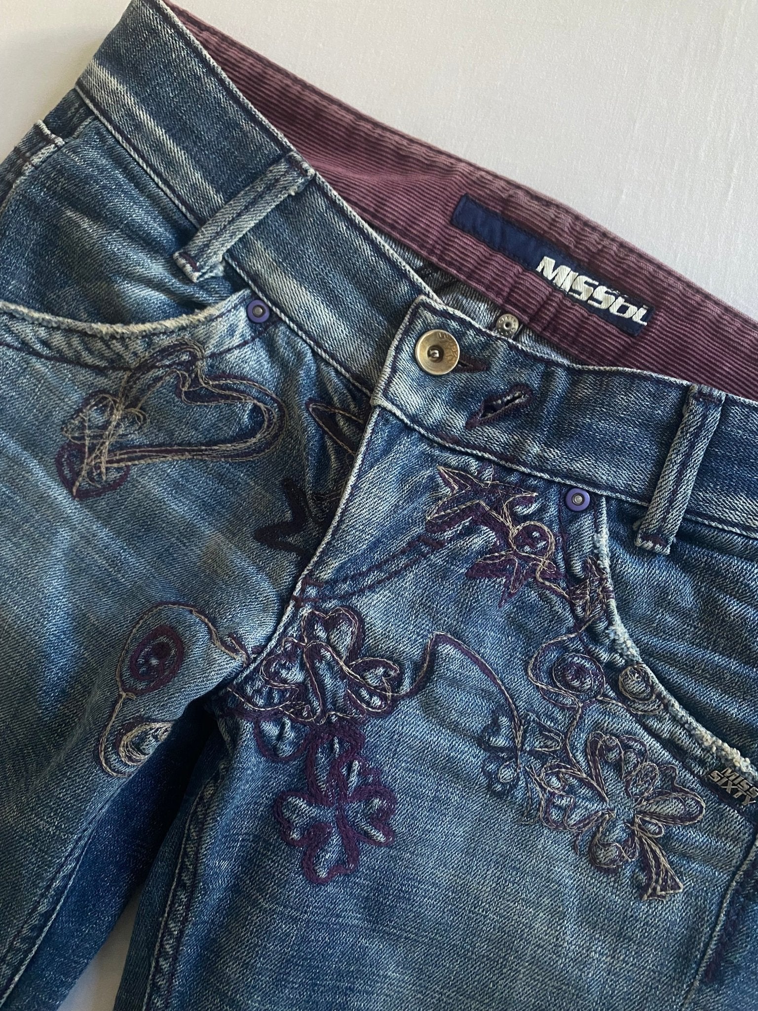 Y2K Miss Sixty Capri Jeans - anbracaminte