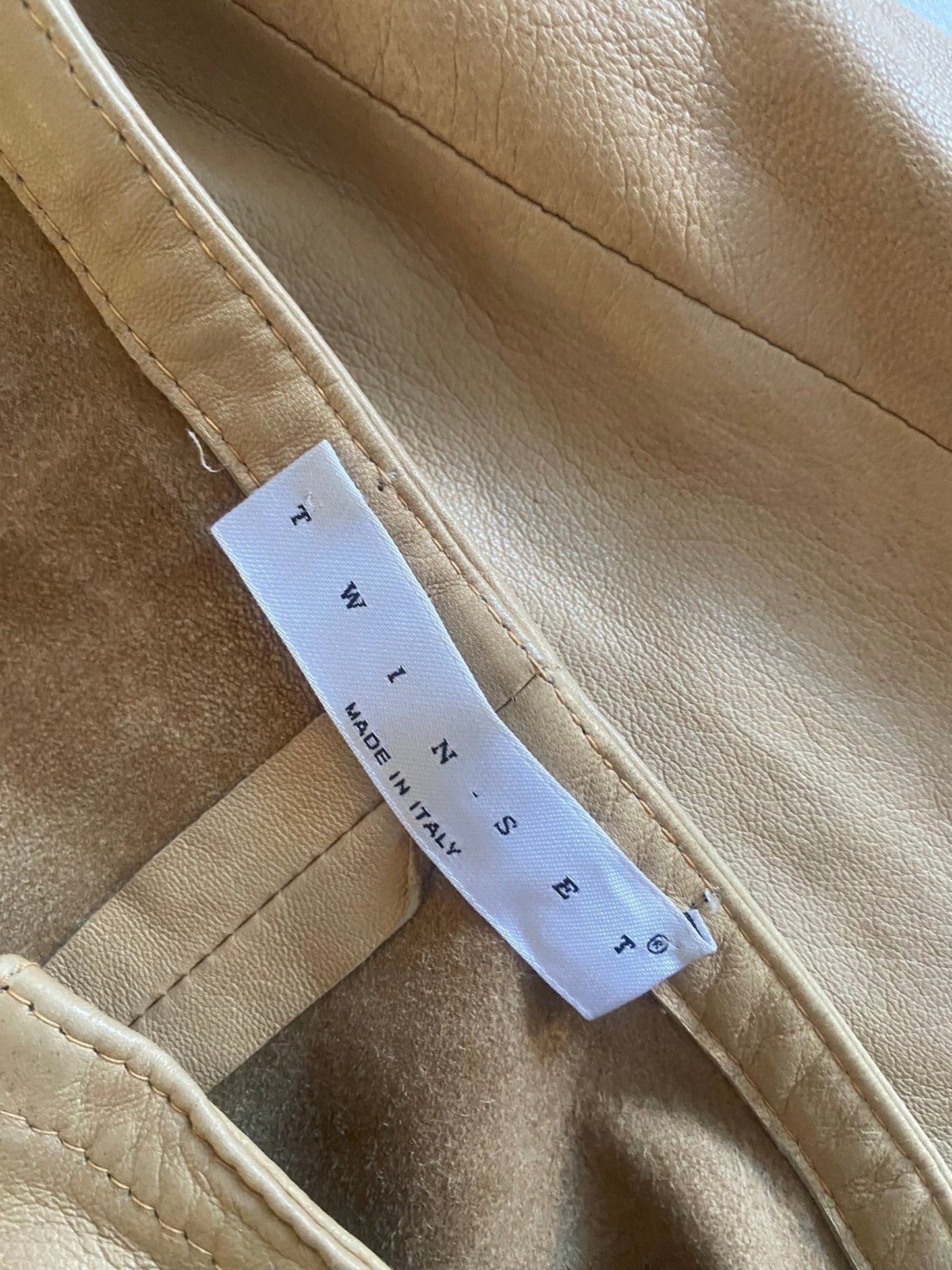 Y2K Twinset Cream Leather Zipped Skirt - anbracaminte