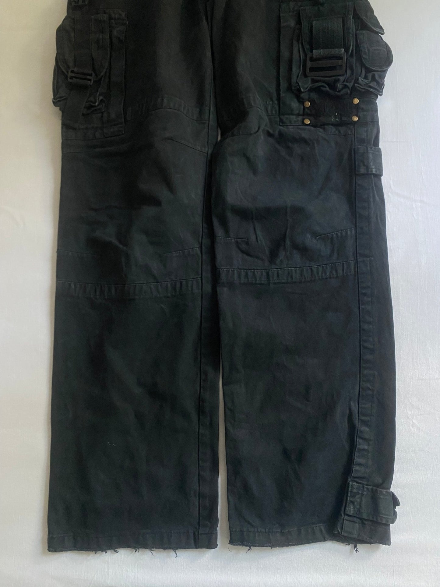 🔩 Y2K Utility Washed Black Cargo Pants – Heavy Cotton - anbracaminte